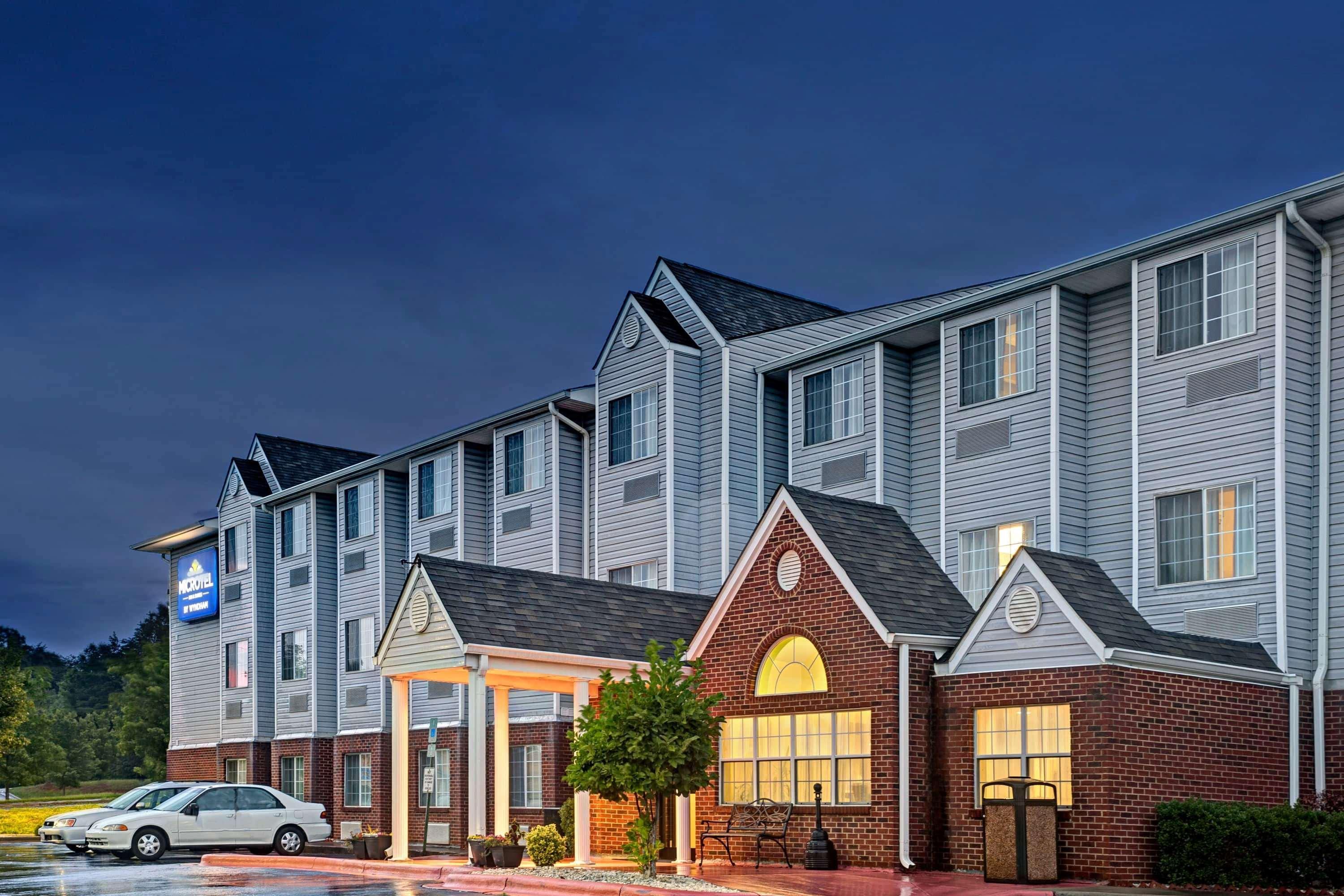 Microtel Inn & Suites By Wyndham סטייטסוויל מראה חיצוני תמונה