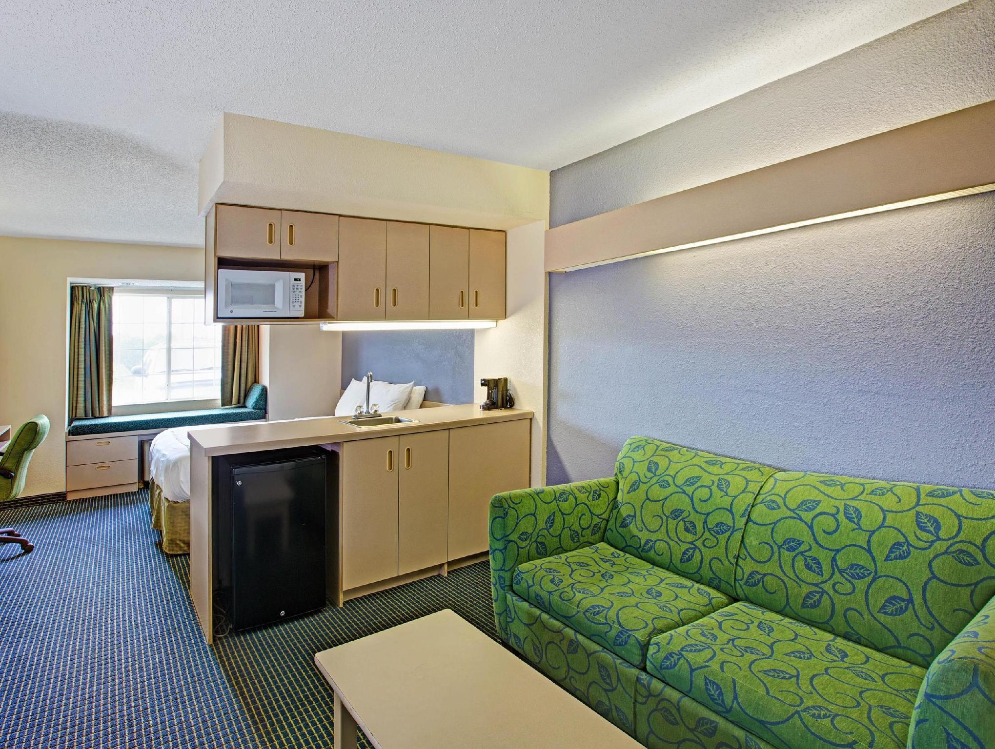 Microtel Inn & Suites By Wyndham סטייטסוויל מראה חיצוני תמונה